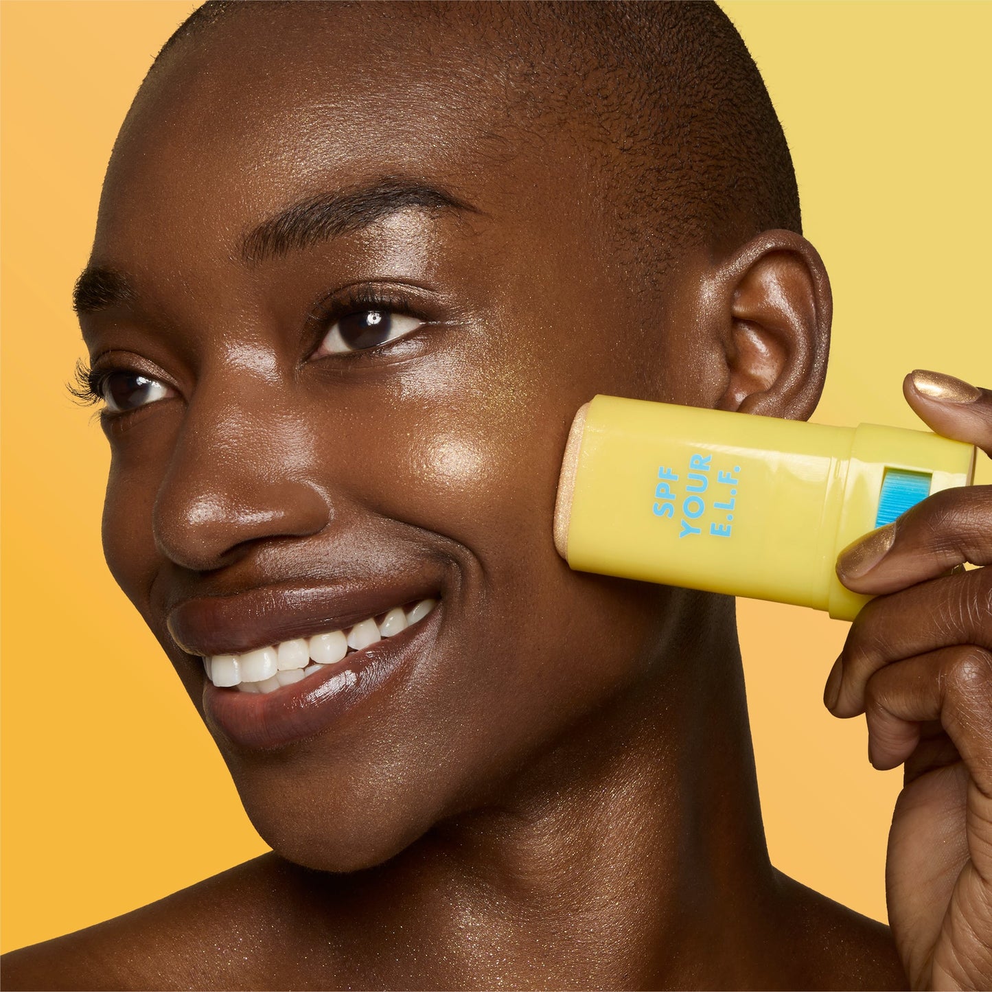 suntouchable-invisi-stick-spf-50-glitz-d2 57109_SUNTOUCHABLES_INVISI_STICK_IYANNA_0124_V4.jpg
